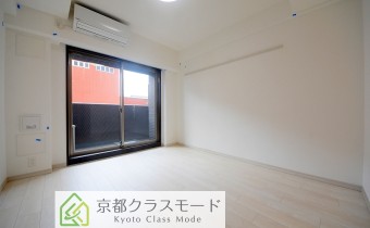 Room 7