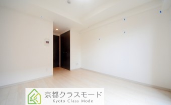 Room 7