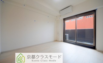 Room 7