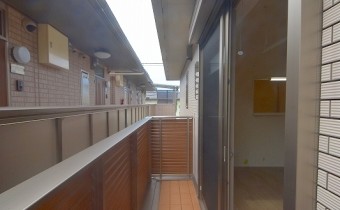 バルコニー　※目隠しが付きます。