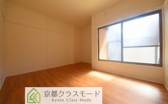 Room5