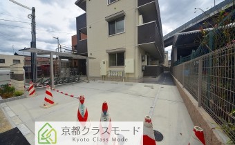 敷地内ガレージ