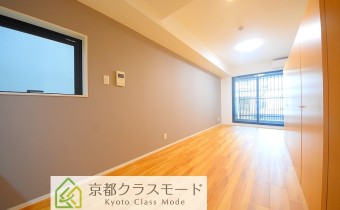 Room18