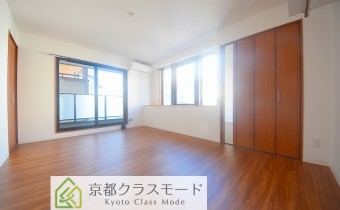 Room9