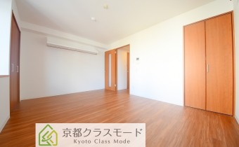 Room9