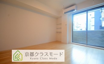  Room7