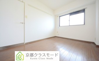 Room6