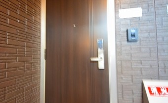 玄関ドア
