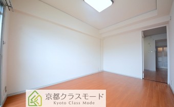 Room6