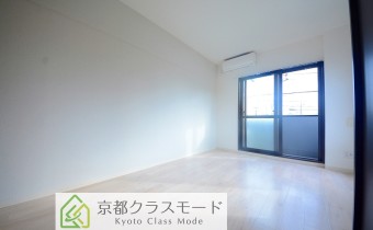 Room10.6