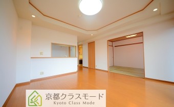 リビングは15.6帖♪人気のカウンターキッチンタイプ　