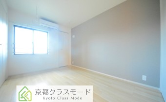 Room6