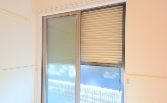 シャッター雨戸