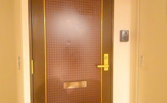 玄関ドア