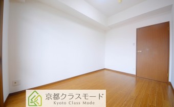 Room6