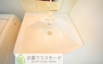 独立洗面台