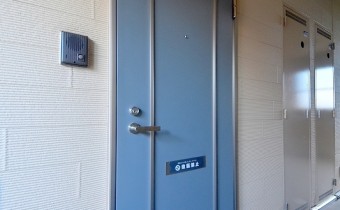 玄関ドア
