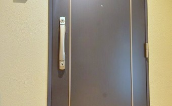 玄関ドア