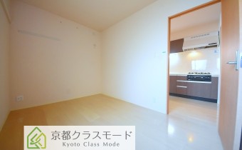 Room5
