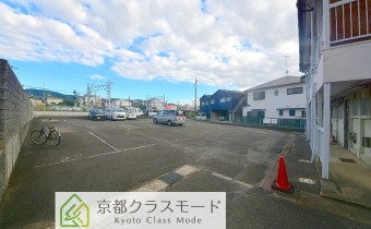 敷地内ガレージ