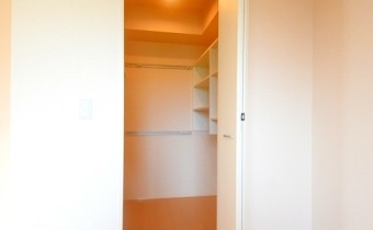 ウォークインクローゼット