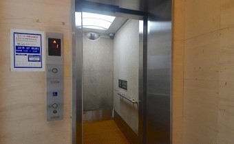 エレベーター