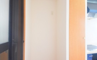 冷蔵庫置場