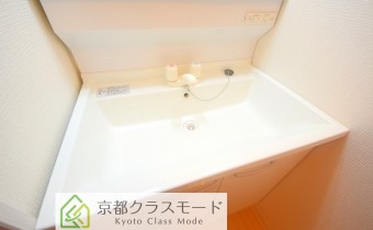 独立洗面台