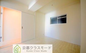 Room 5