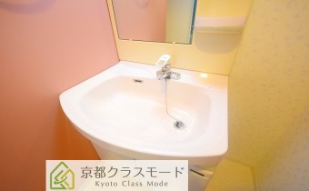 独立洗面台