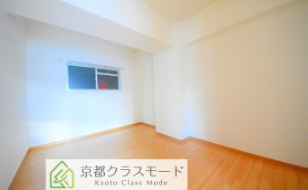 Room 5