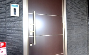 玄関ドア
