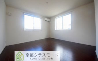 Room8