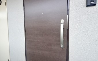 玄関ドア