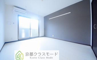 Room8
