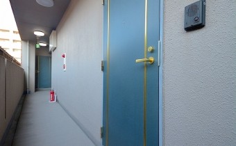 玄関ドア