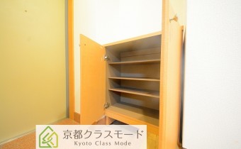 シューズボックス