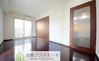 Room 8.67