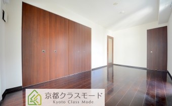 Room 8.67