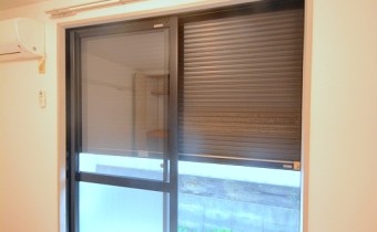 シャッター雨戸