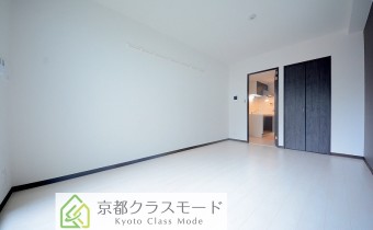 Room8
