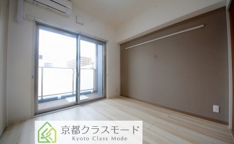 Room5