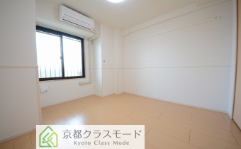 Room6