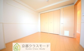 Room6