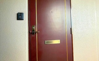 玄関ドア