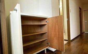 シューズボックス