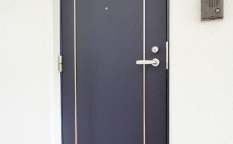 玄関ドア