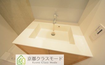 独立洗面台