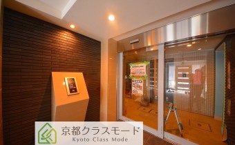 エントランスドア