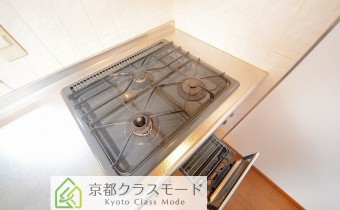 3口ガスコンロ（グリル付き）